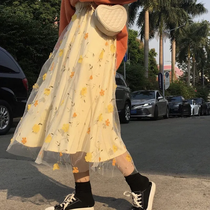 Cute Flower Embroidered Lace Mesh Skirt