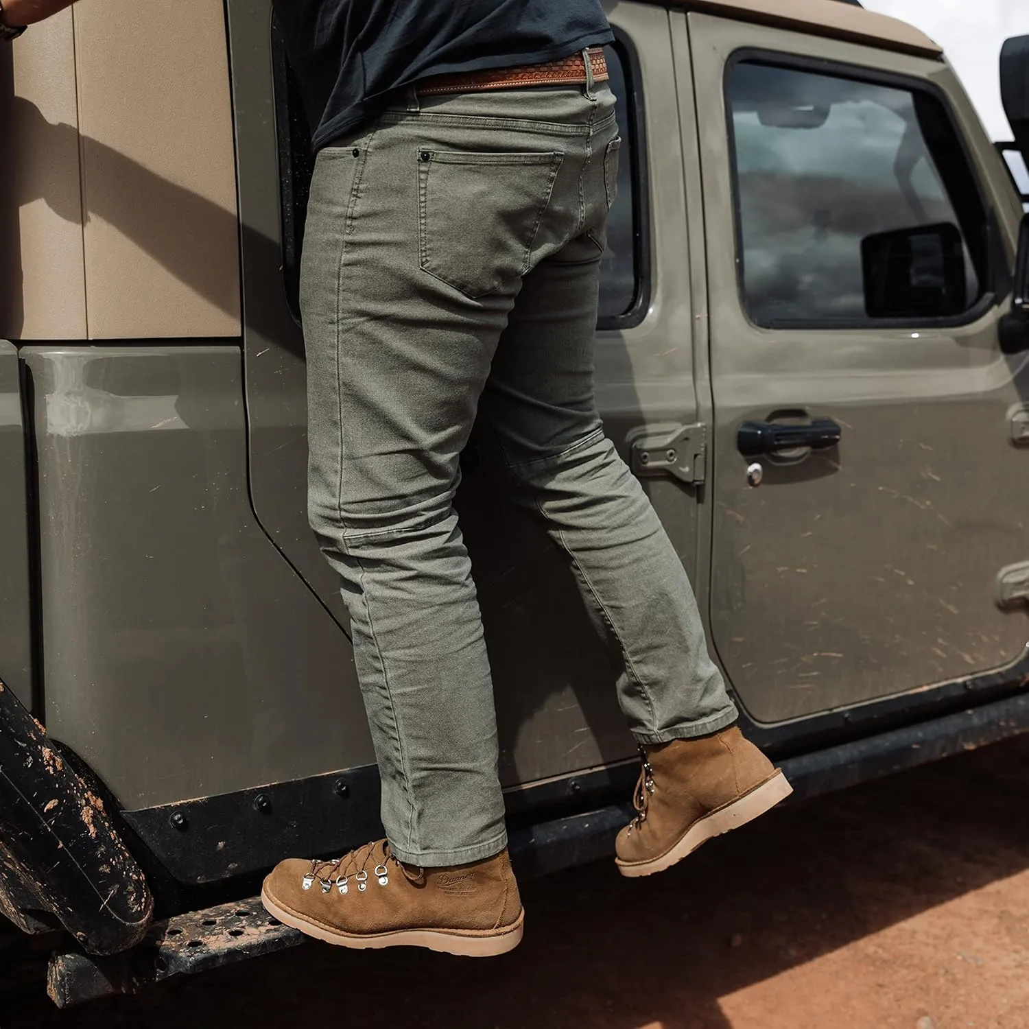 Huckberry Proof Men's Rover Pant, Classic Work Pant & Breathable Fabric